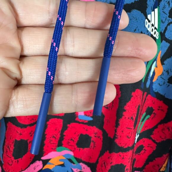 ADIDAS × FARM RIO Hoodie
3-Stripes Loose Cropped Colorful
EUC! Medium - Picture 6 of 7